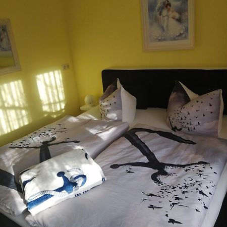 Appartamento "Kleine Hedwig" Putbus Esterno foto